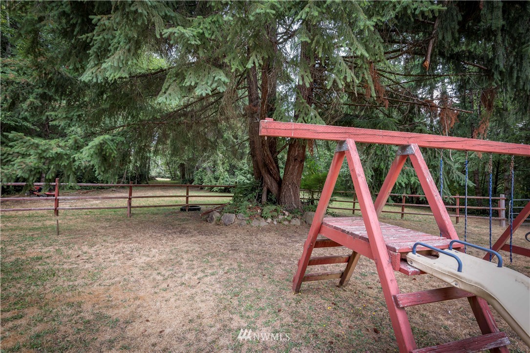 1911 East Rasor Road Belfair, WA 98528 - Photo 29 of 35 Gallery Image 29