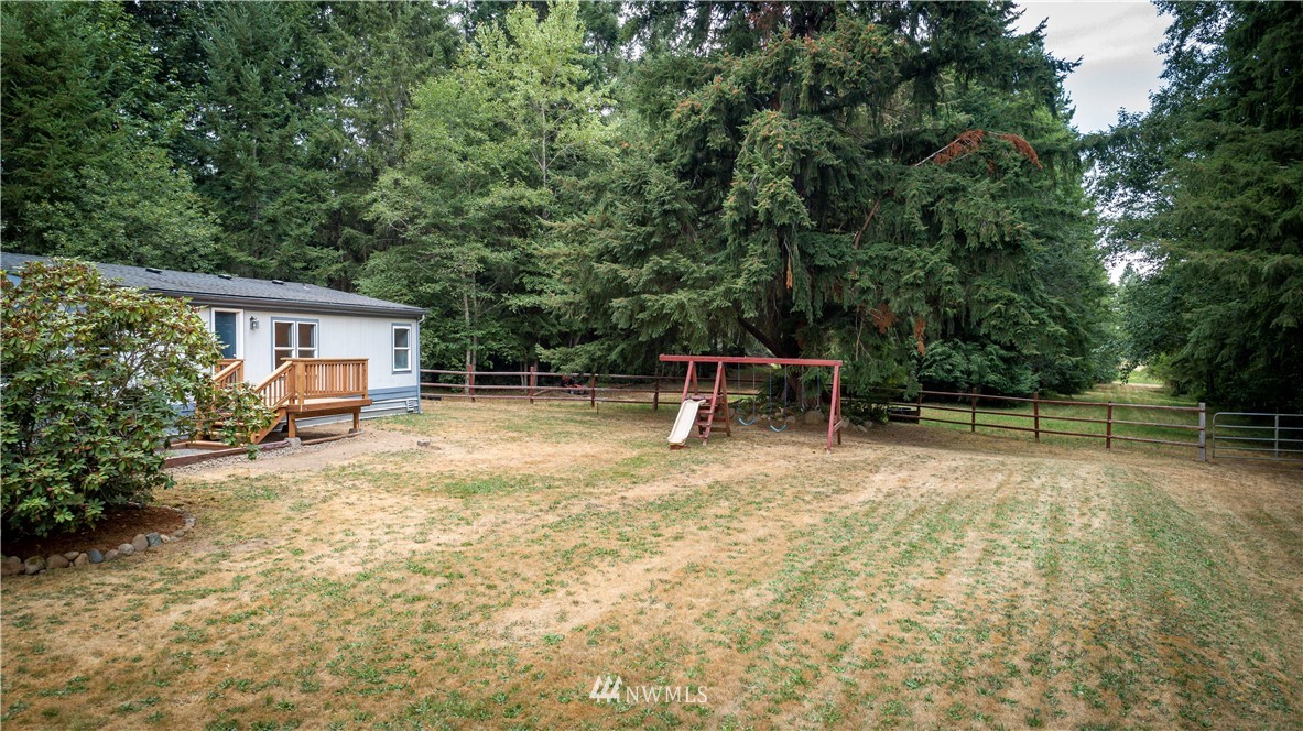 1911 East Rasor Road Belfair, WA 98528 - Photo 4 of 35 Gallery Image 4