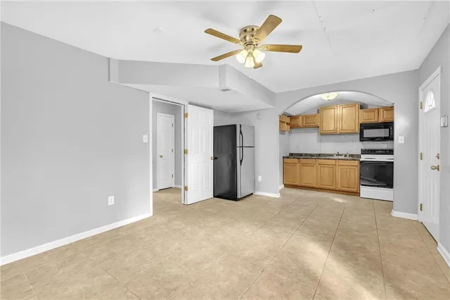 $1,300 | 226 Ashland Creek Court, Lawrenceville, GA 30045