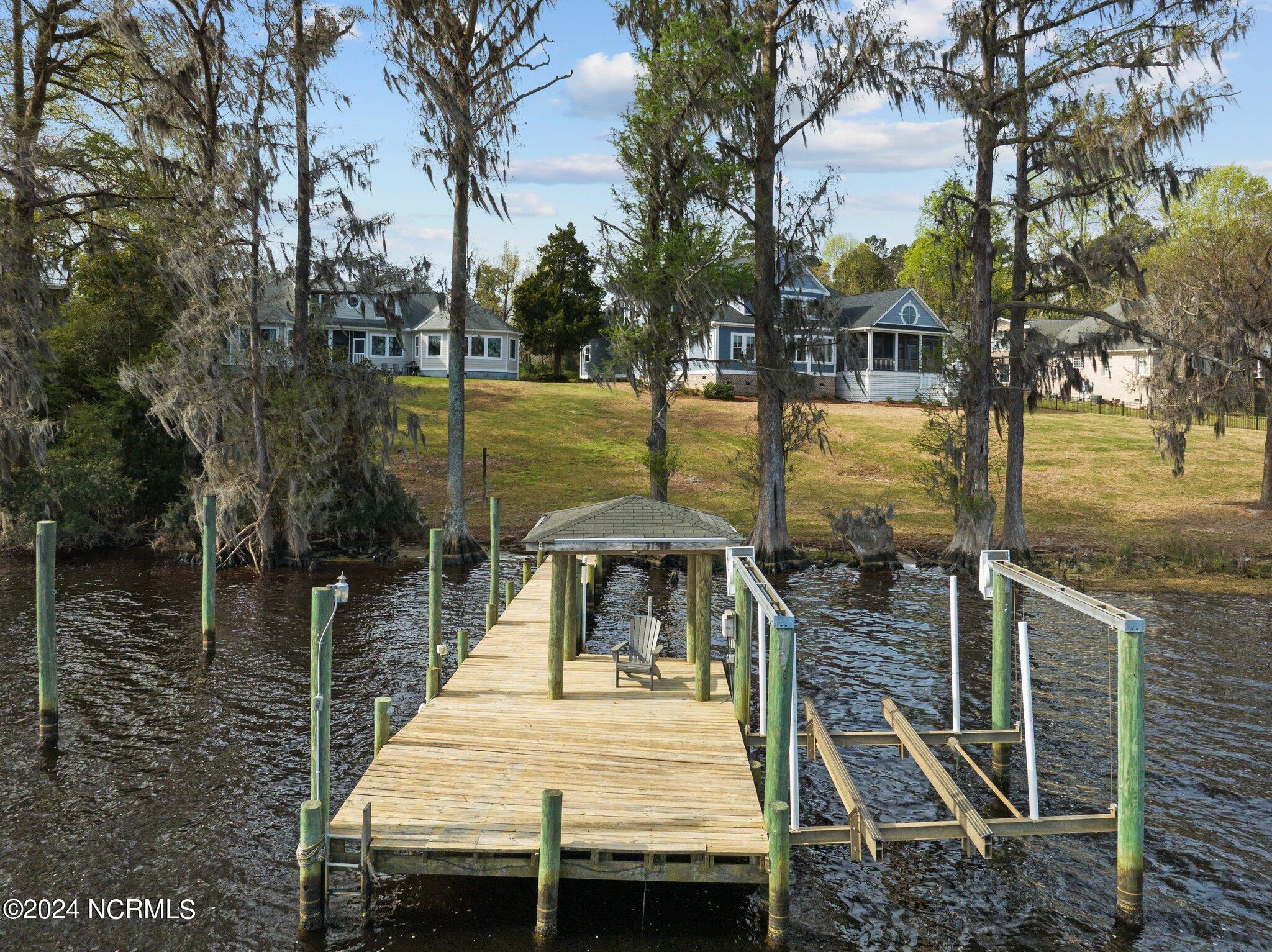 2355 Chinquapin Road New Bern, NC 28562 - Photo 74 of 95 78-web-or-mls-DJI_0808