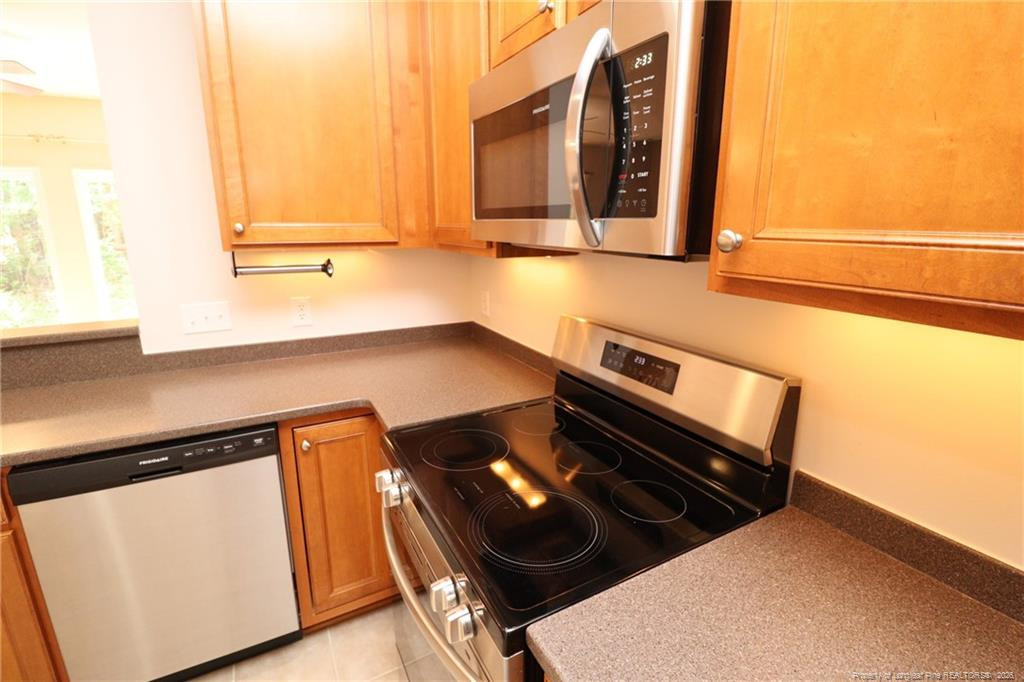 7122 Racine Way Raleigh, NC 27615 - Photo 9 of 32