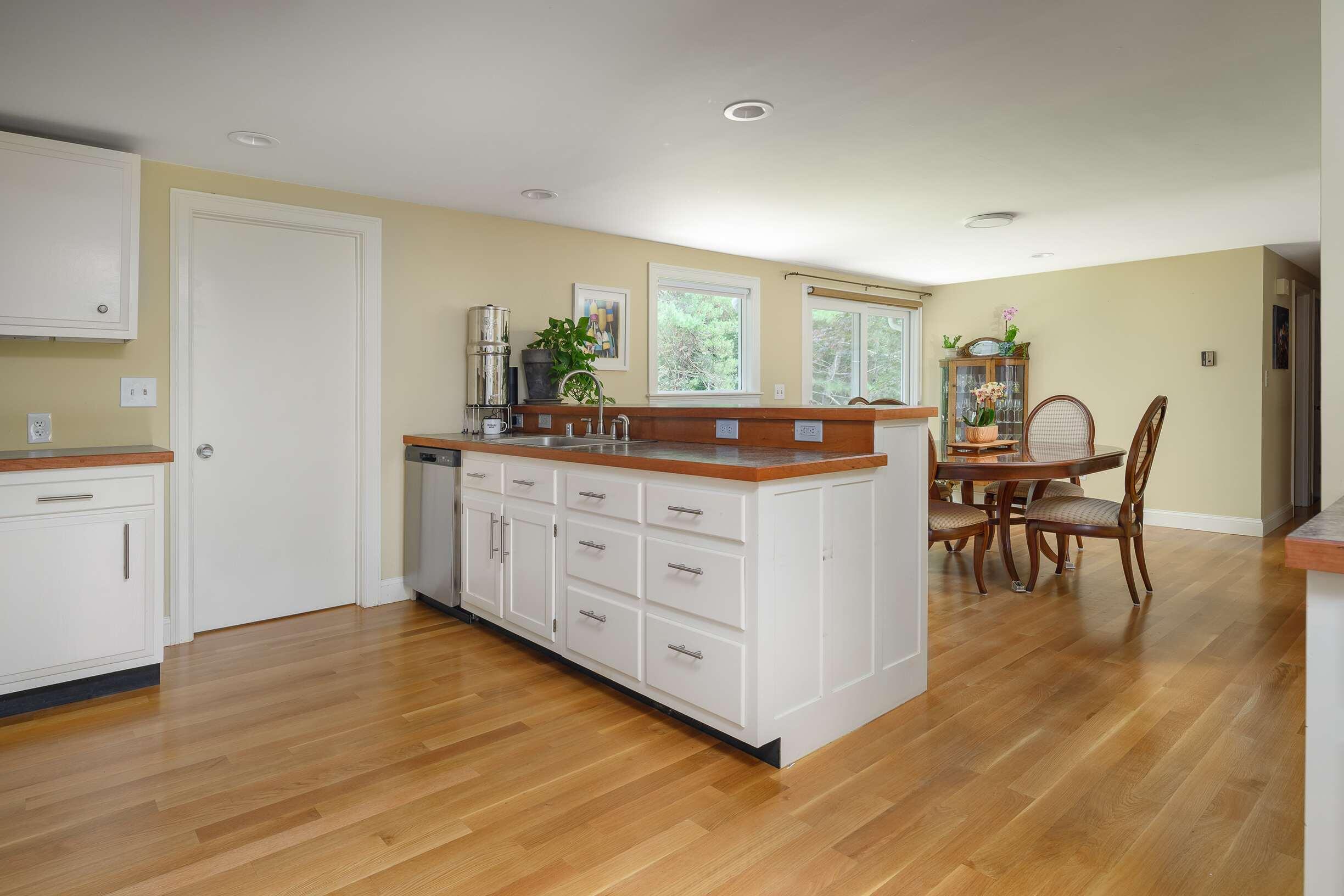 14 Eldridge Road York, ME 03909 - Photo 6 of 21 Kitchen