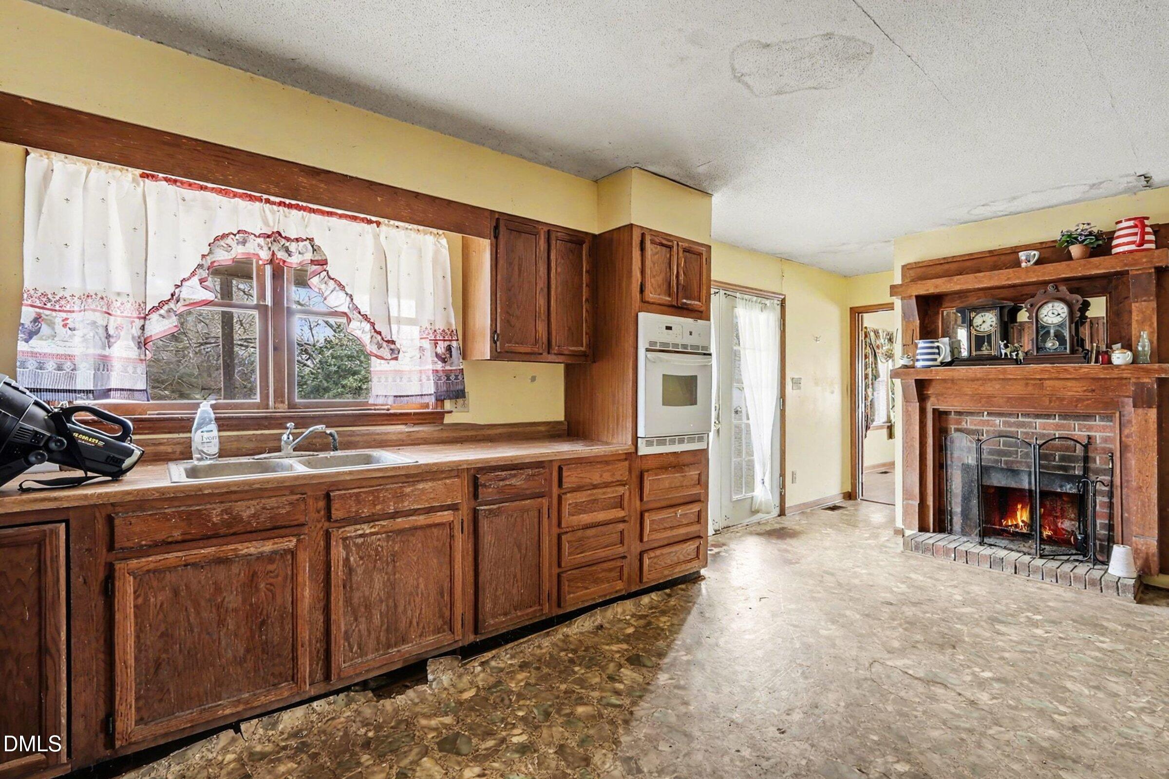 216 Brantleytown Road Zebulon, NC 27597 - Photo 18 of 36 014_cj4a8647_754