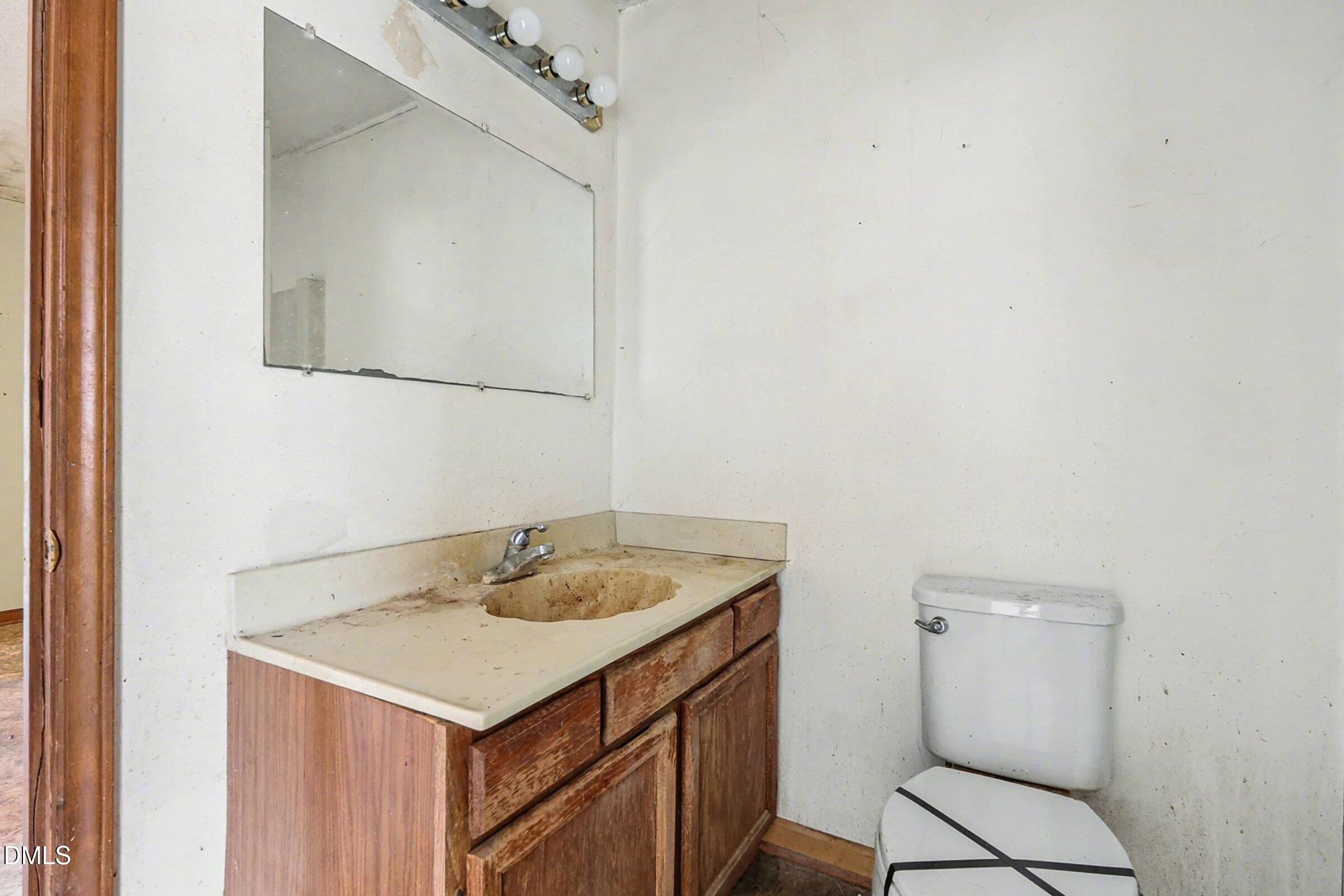 216 Brantleytown Road Zebulon, NC 27597 - Photo 19 of 36 015_cj4a8672_282