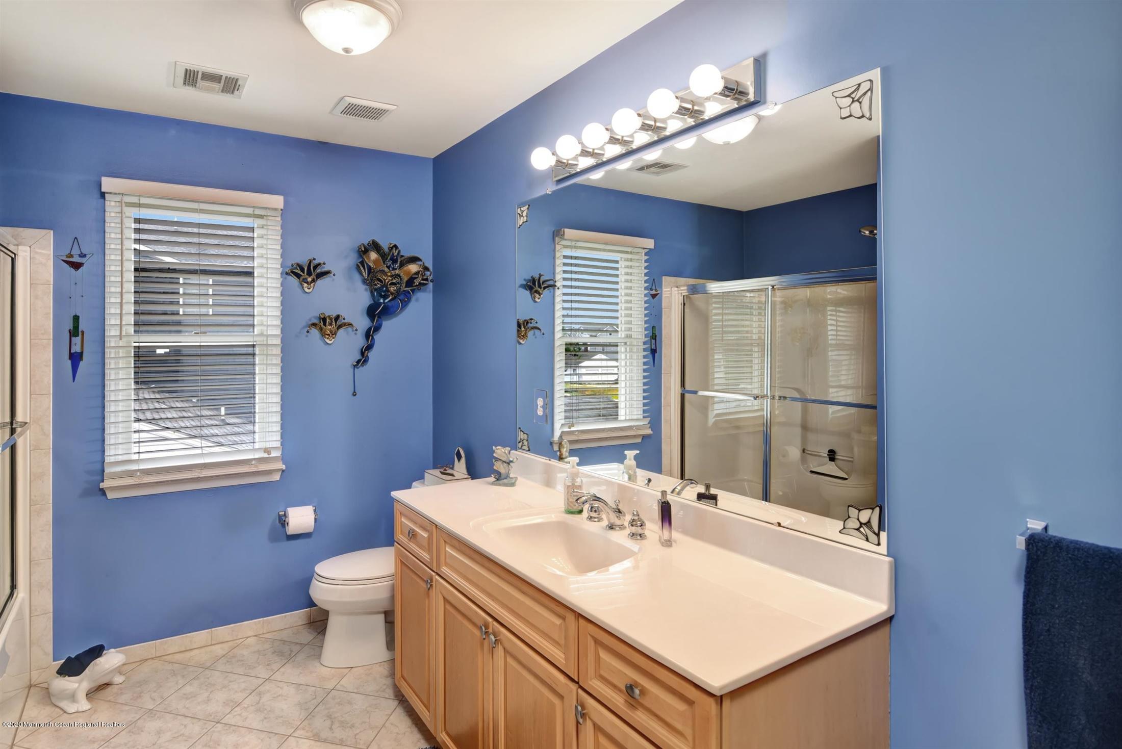642 Drum Point Road Brick, NJ 08723 - Photo 11 of 35 18-Bathroom