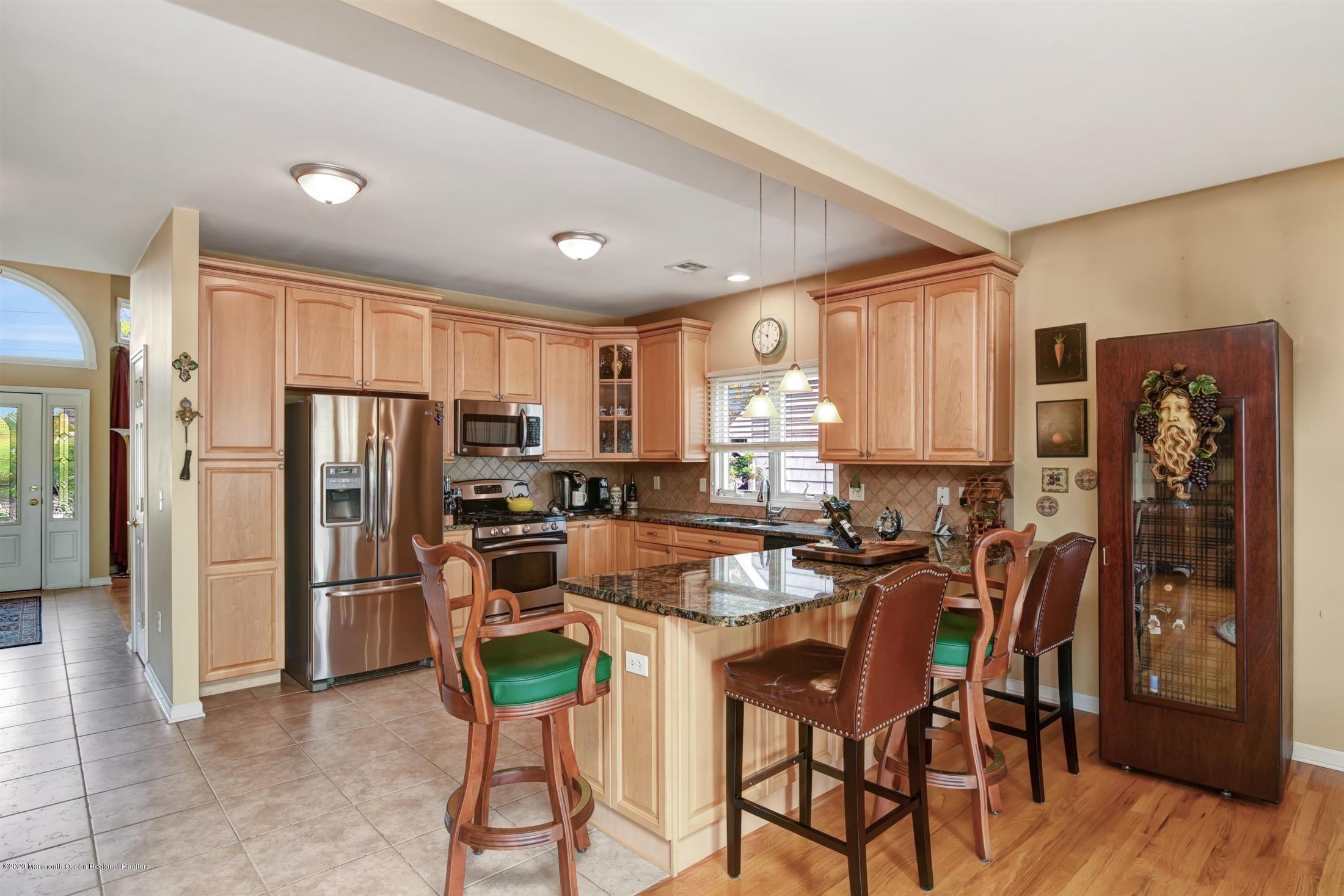642 Drum Point Road Brick, NJ 08723 - Photo 6 of 35 11-Kitchen