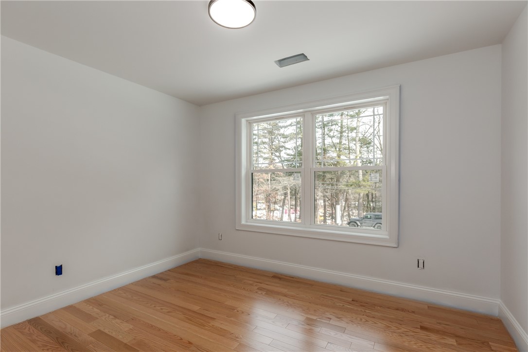 70 Cedar Swamp Road Smithfield, RI 02917 - Photo 13 of 23