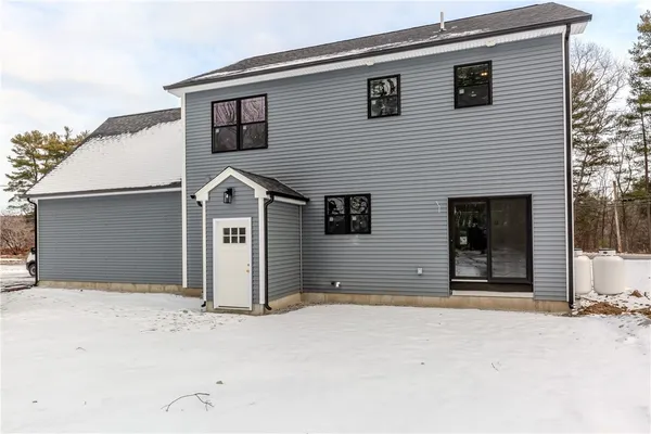 $799,900 | 70 Cedar Swamp Road, Smithfield, RI 02917