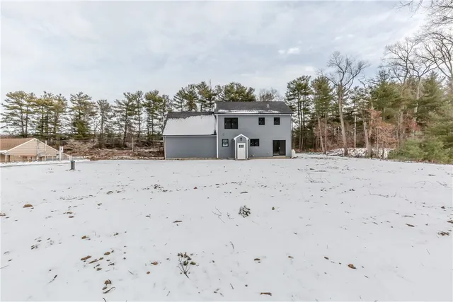 $799,900 | 70 Cedar Swamp Road, Smithfield, RI 02917