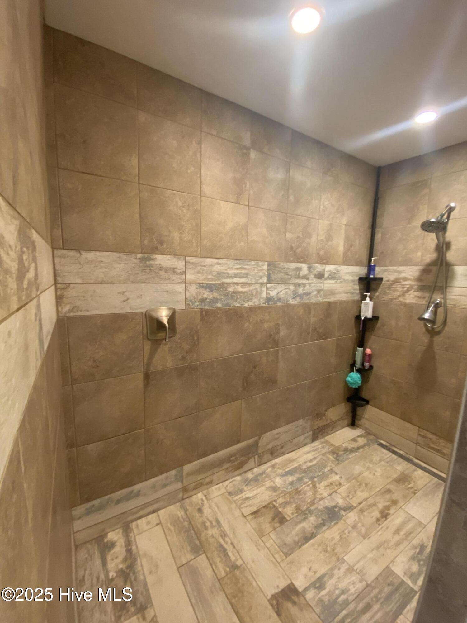 328 South Beston Road La Grange, NC 28551 - Photo 21 of 35 IMG-8100
