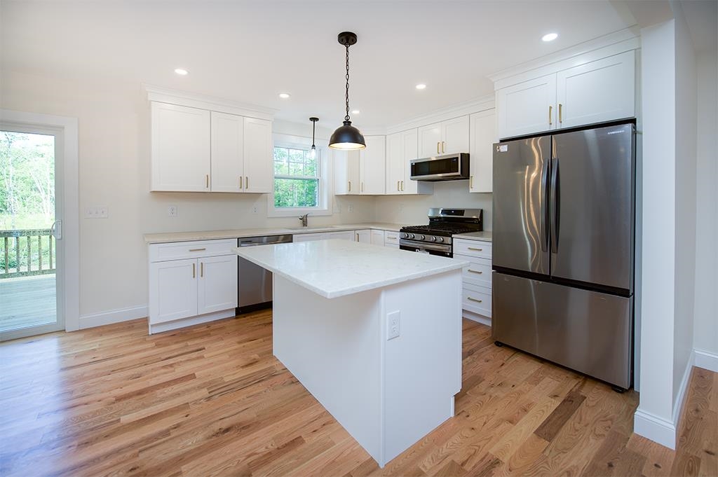 123 Pinkham Road Middleton, NH 03887 - Photo 4 of 8 Gallery Image 4