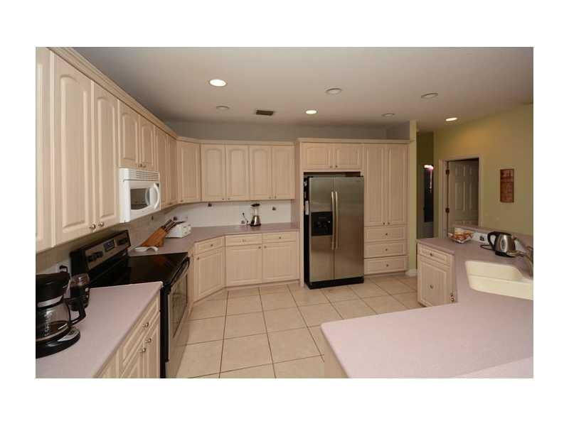 5961 Southwest 190th Avenue Southwest Ranches, FL 33332 - Photo 18 of 29 Kitchen