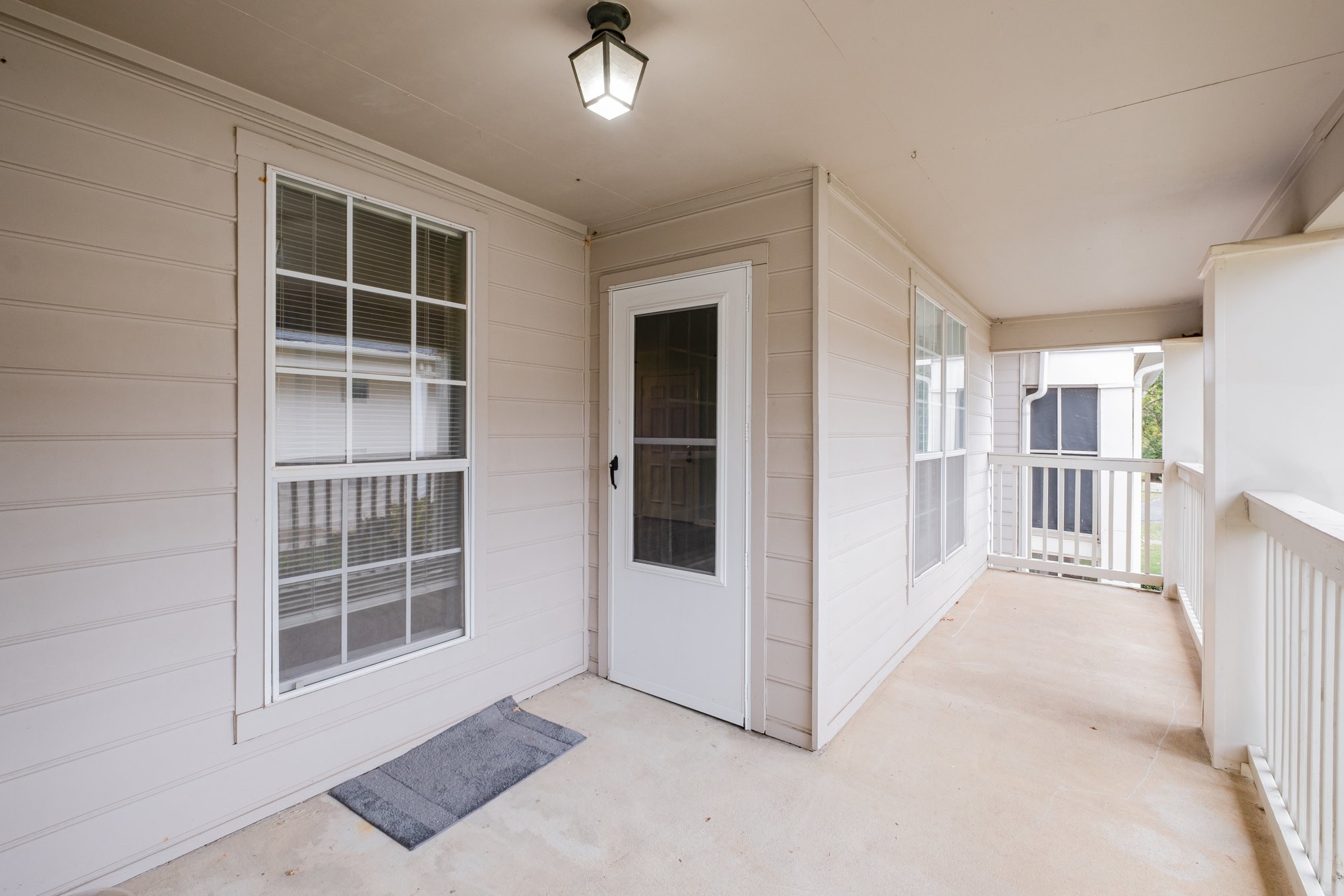 1280 Middle Tennessee Boulevard, Unit F8 Murfreesboro, TN 37130 - Photo 17 of 18 a view of empty room with windows
