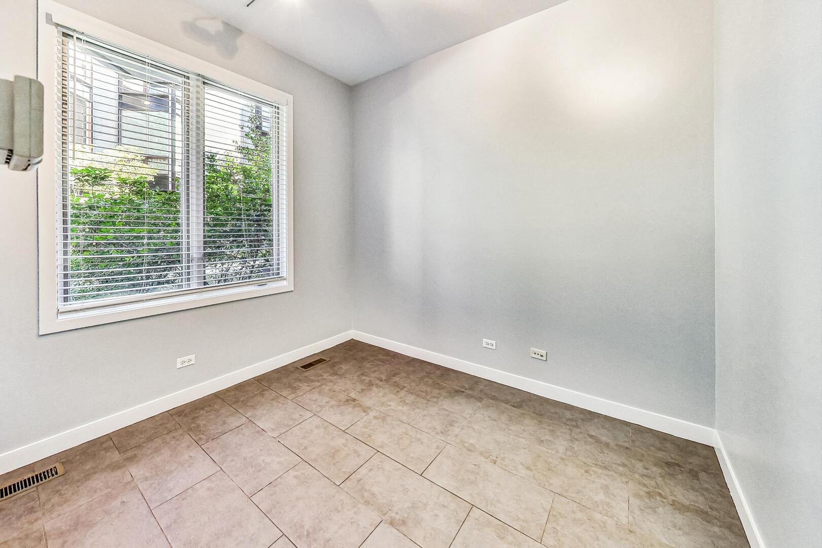 1223 West Cottage Place Chicago, IL 60607 - Photo 15 of 51