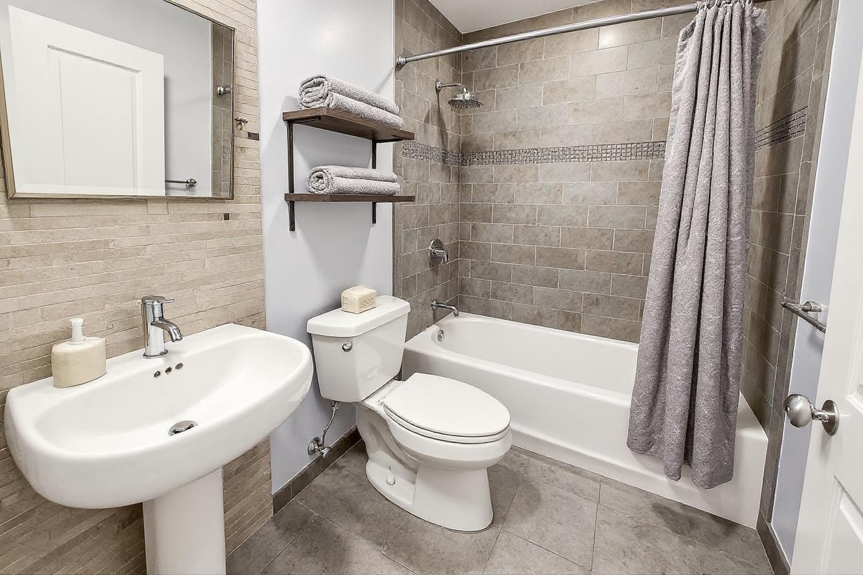 1223 West Cottage Place Chicago, IL 60607 - Photo 20 of 51