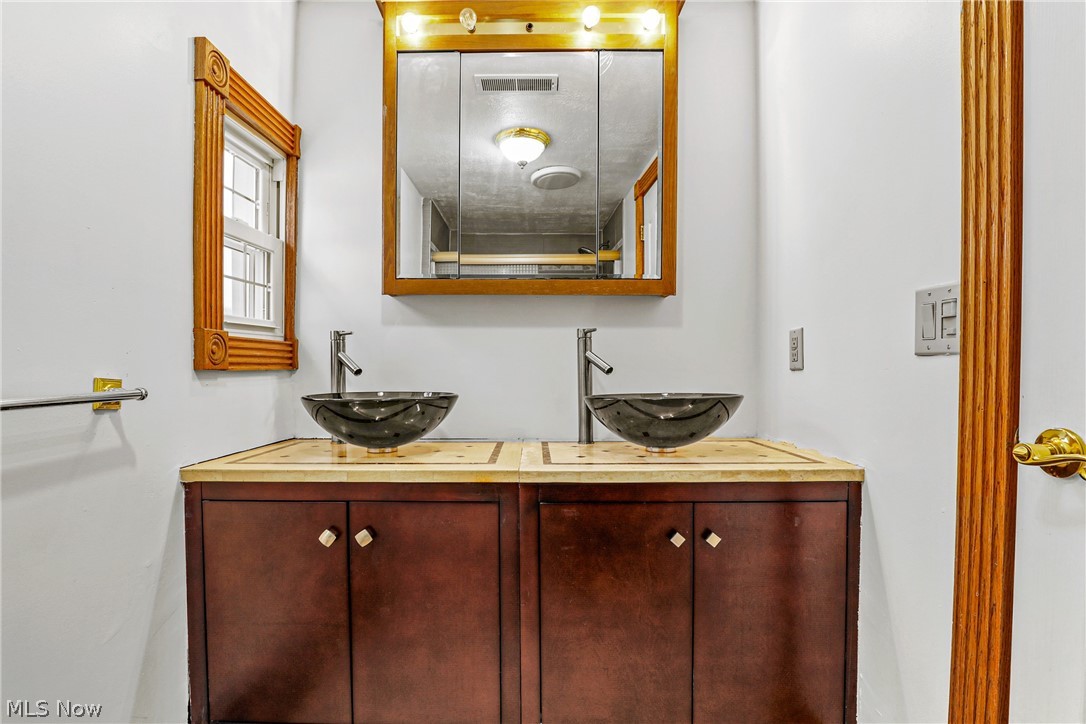 5656 Ledge Road Madison, OH 44057 - Photo 21 of 35