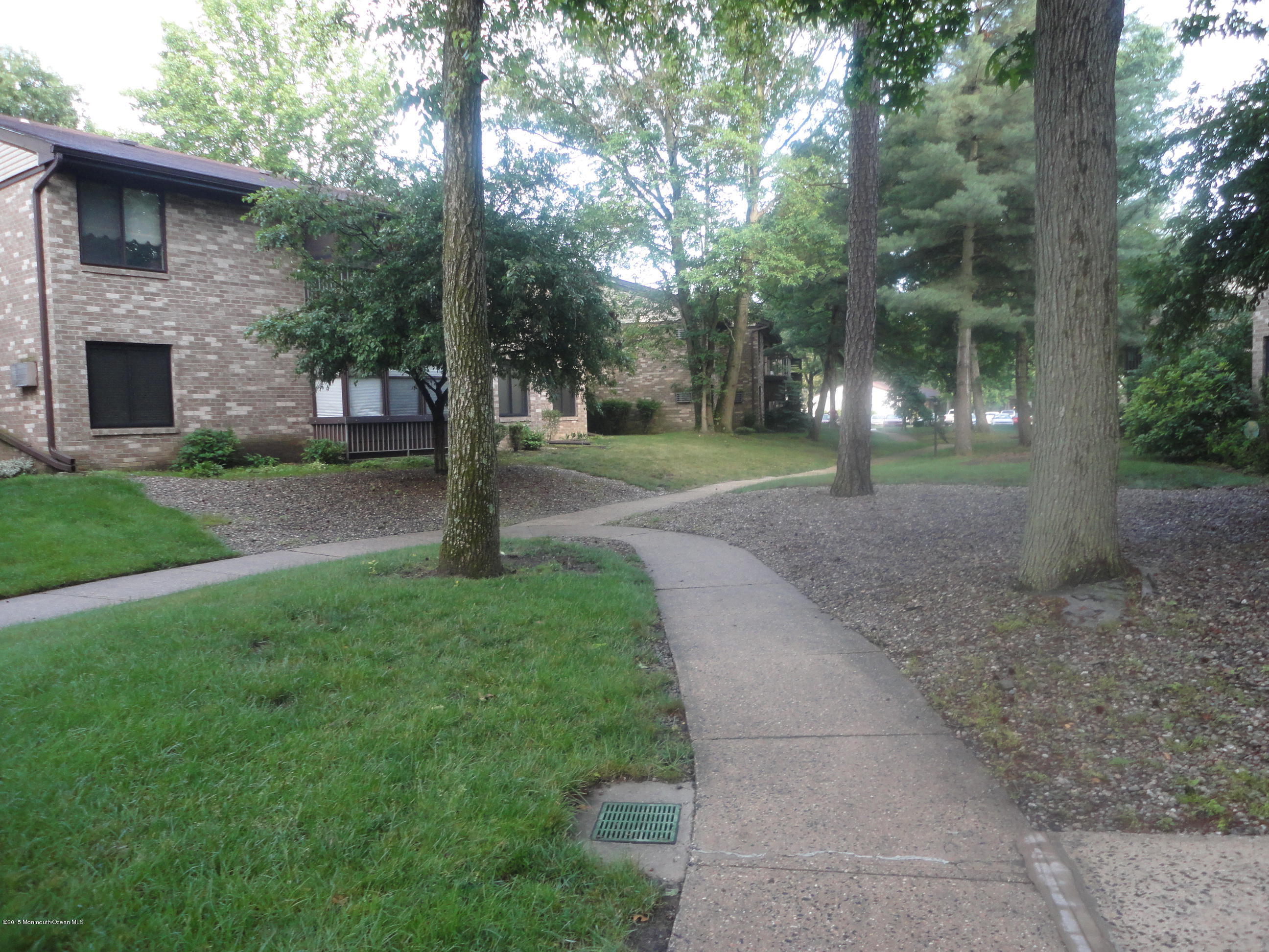 95 Arrowood Road, Unit G Manalapan, NJ 07726 - Photo 15 of 28 DSC03843