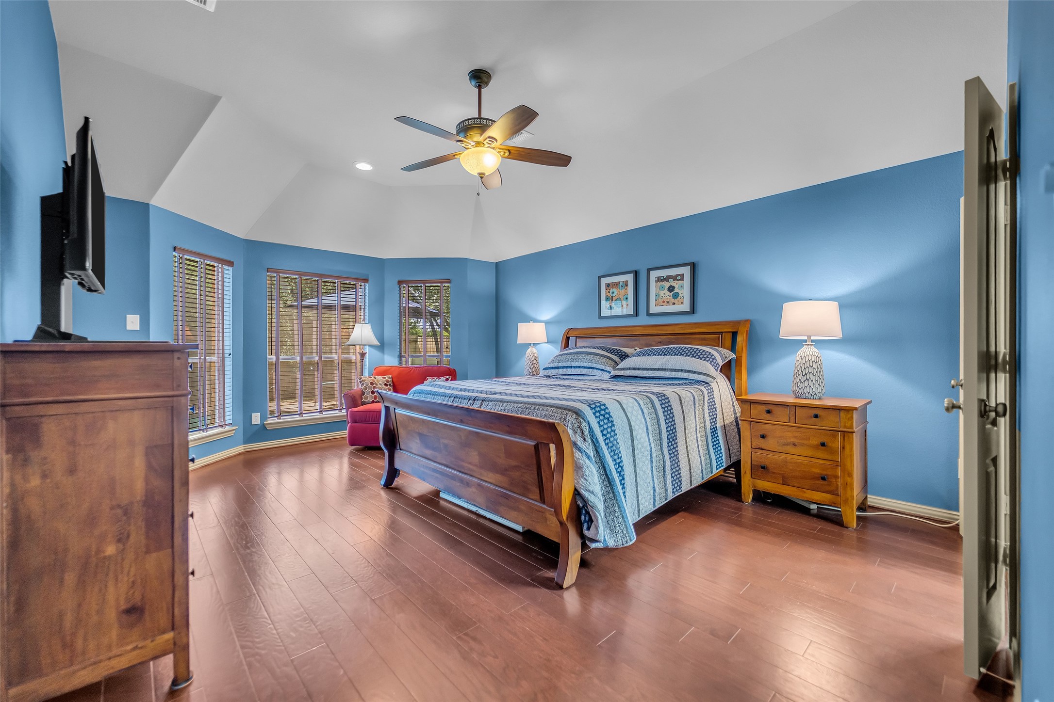 12006 Bayou Junction Road Cypress, TX 77433 - Photo 19 of 38 Primary bedroom, complete with bay window