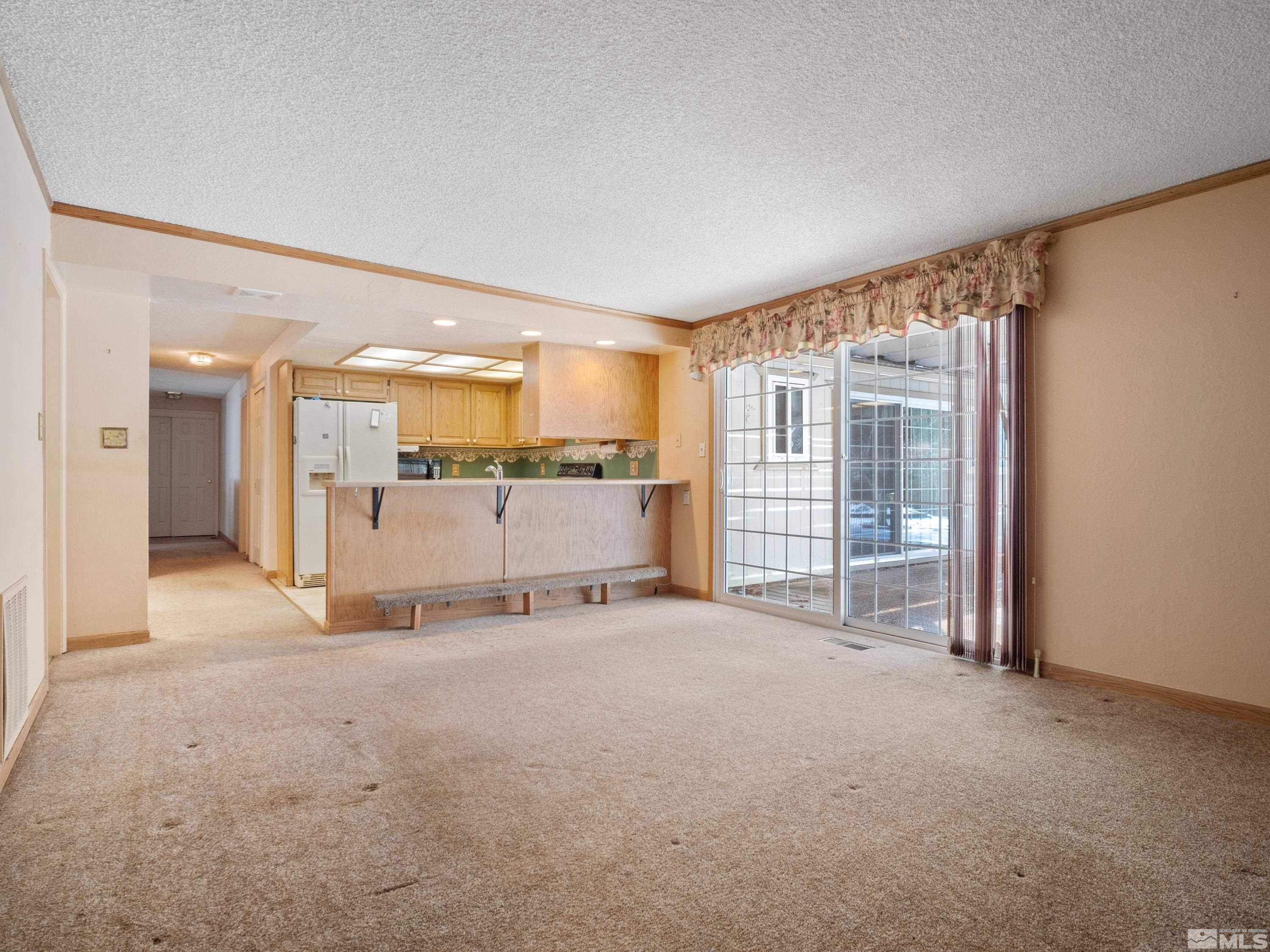 4400 Rio Poco Road Reno, NV 89502 - Photo 8 of 40 Photo 8