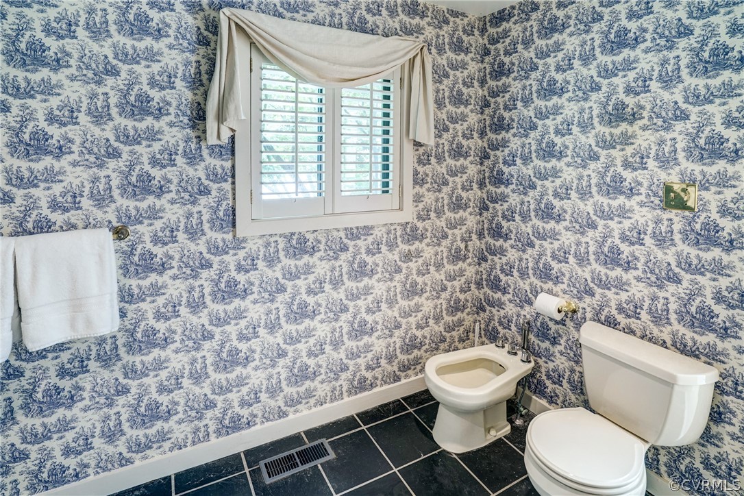 6 Broad Run Road Manakin-Sabot, VA 23103 - Photo 29 of 47 Large Primary Master Bath w/ Slate floors