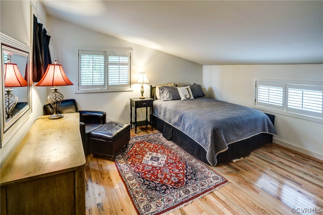 6 Broad Run Road Manakin-Sabot, VA 23103 - Photo 34 of 47 Second upstairs bedroom w/wood floors, plantation