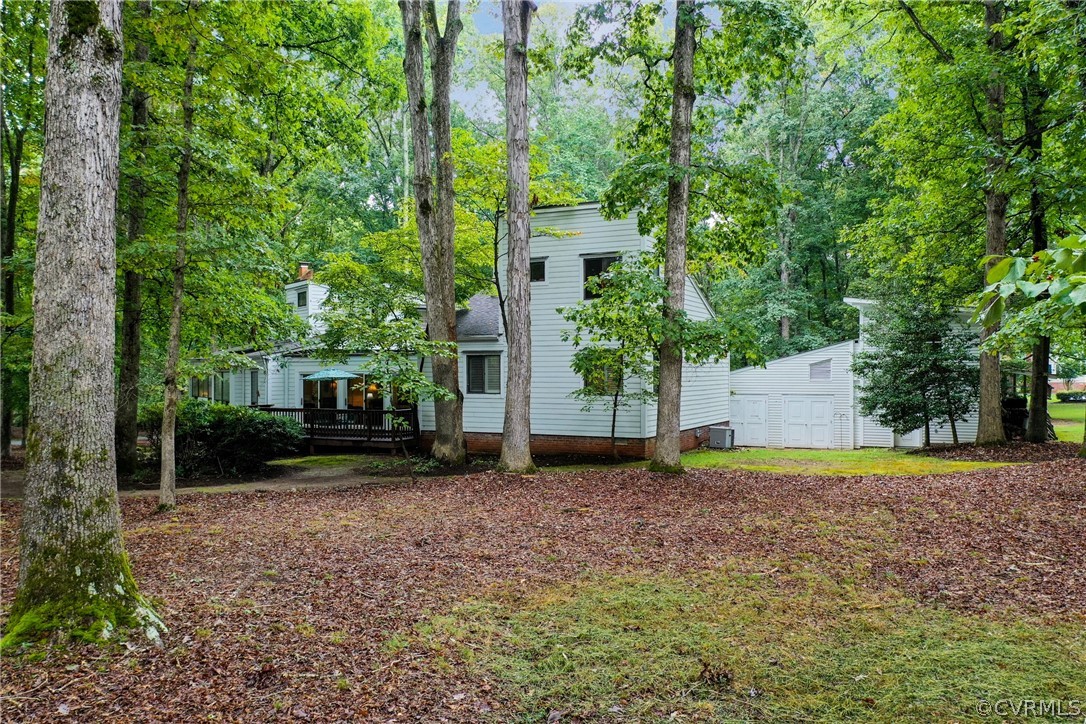 6 Broad Run Road Manakin-Sabot, VA 23103 - Photo 9 of 47 Rear View of Home w/Large Deck & Sitting Area in Y