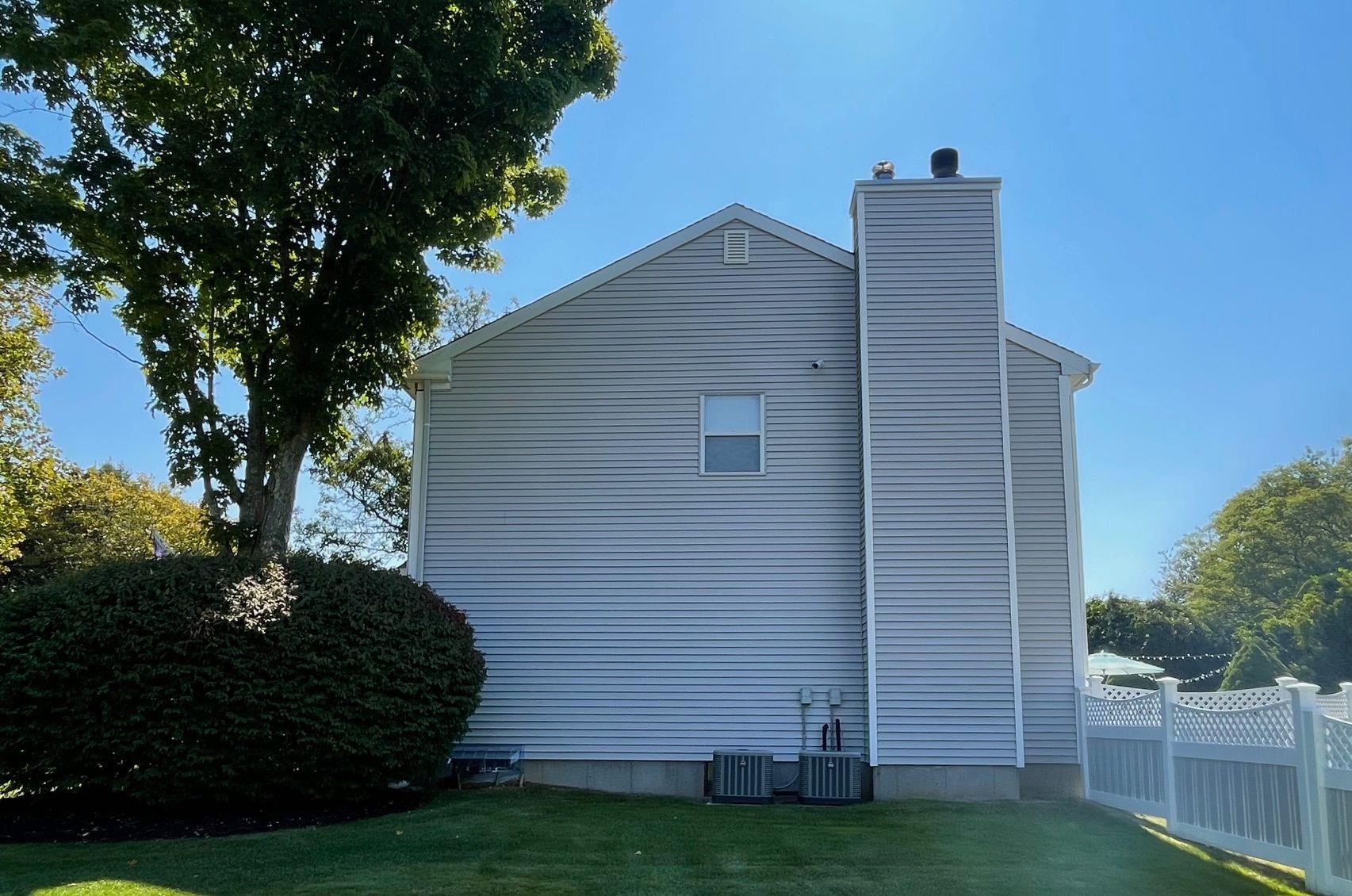 43 Southfield Road Baiting Hollow, NY 11933 - Photo 3 of 47