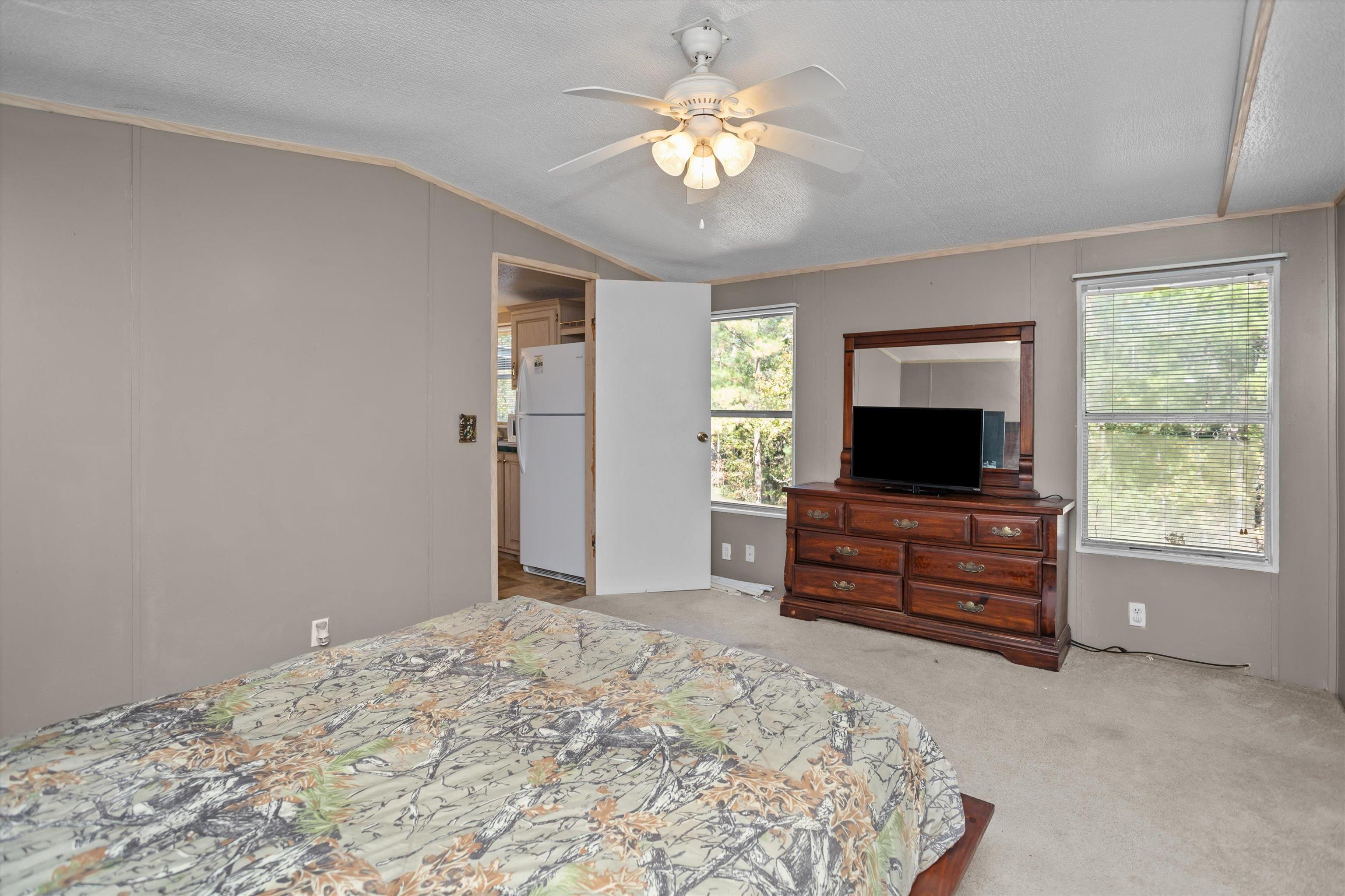 288 Cardinal Way Brookeland, TX 75931 - Photo 16 of 26