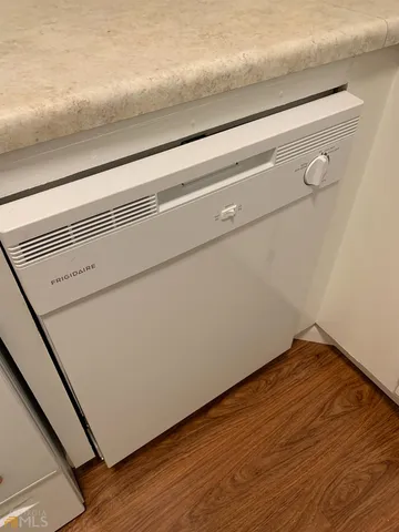 $1,200 | 174 Hart Avenue, Athens, GA 30606