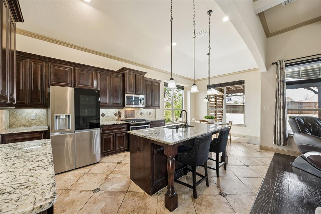 1341 Canary Lane Forney, TX 75126 - Photo 7 of 34