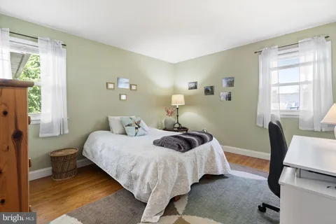$699,900 | 8807 Hawthorne Lane, Wyndmoor, PA 19038