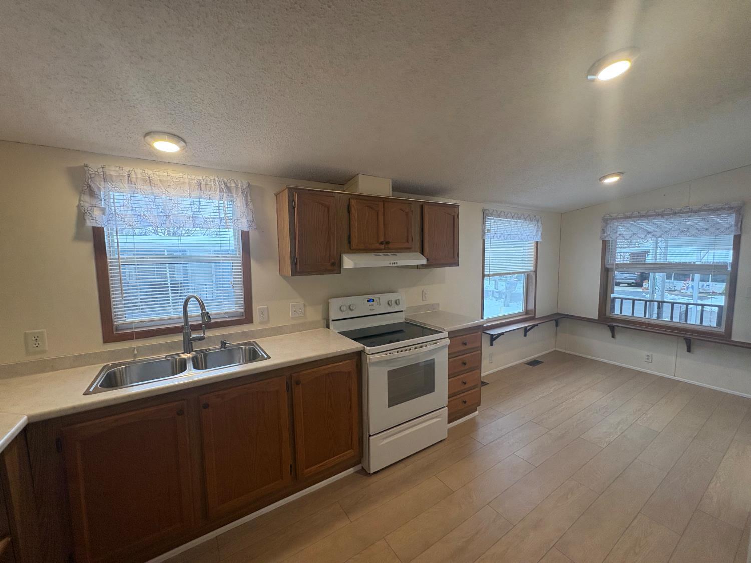 35 Court Road Richmond, IN 47374 - Photo 4 of 22