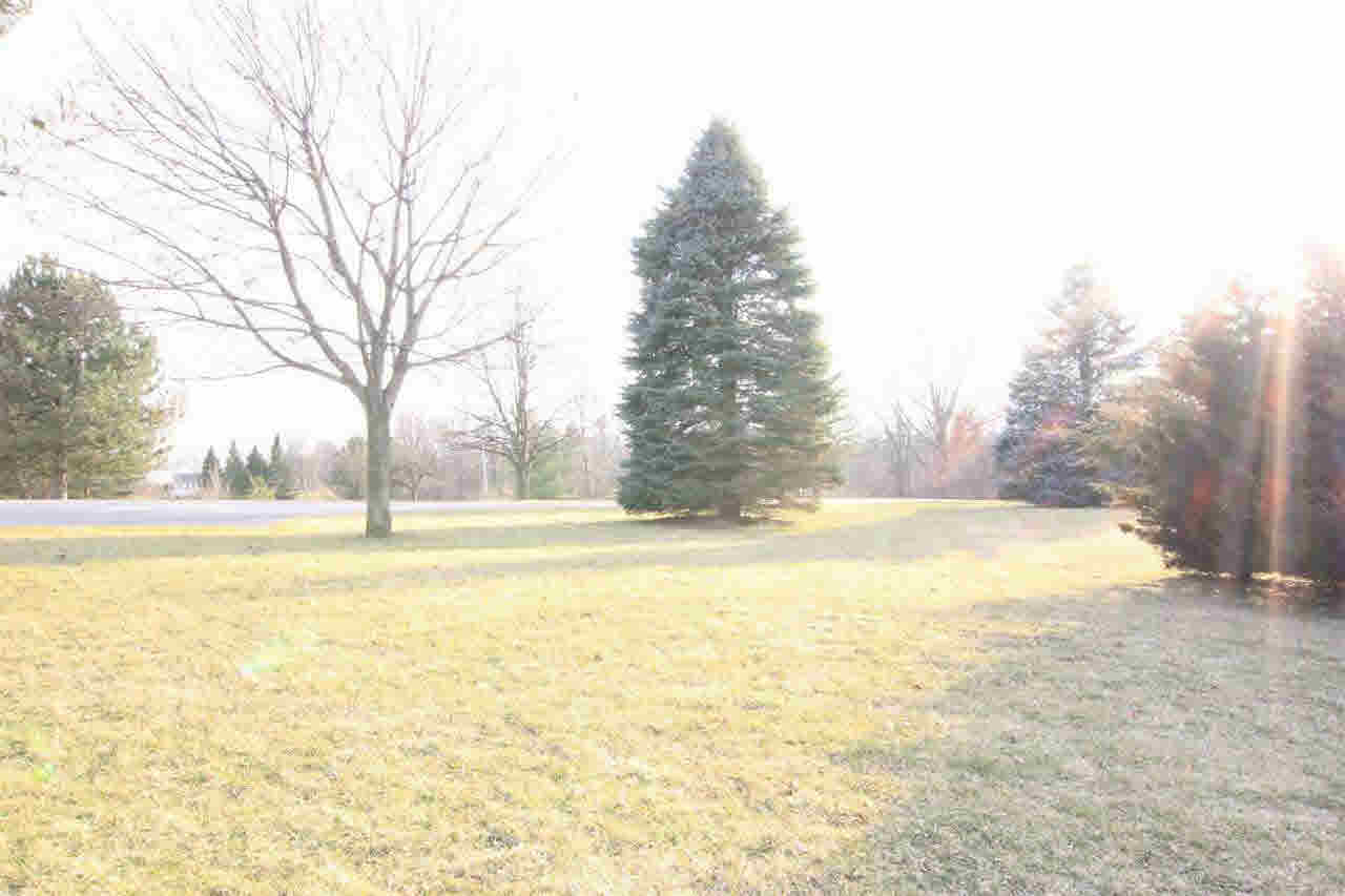 13253 Pierce Road Byron, MI 48418 - Photo 33 of 36 21264431-32.JPG