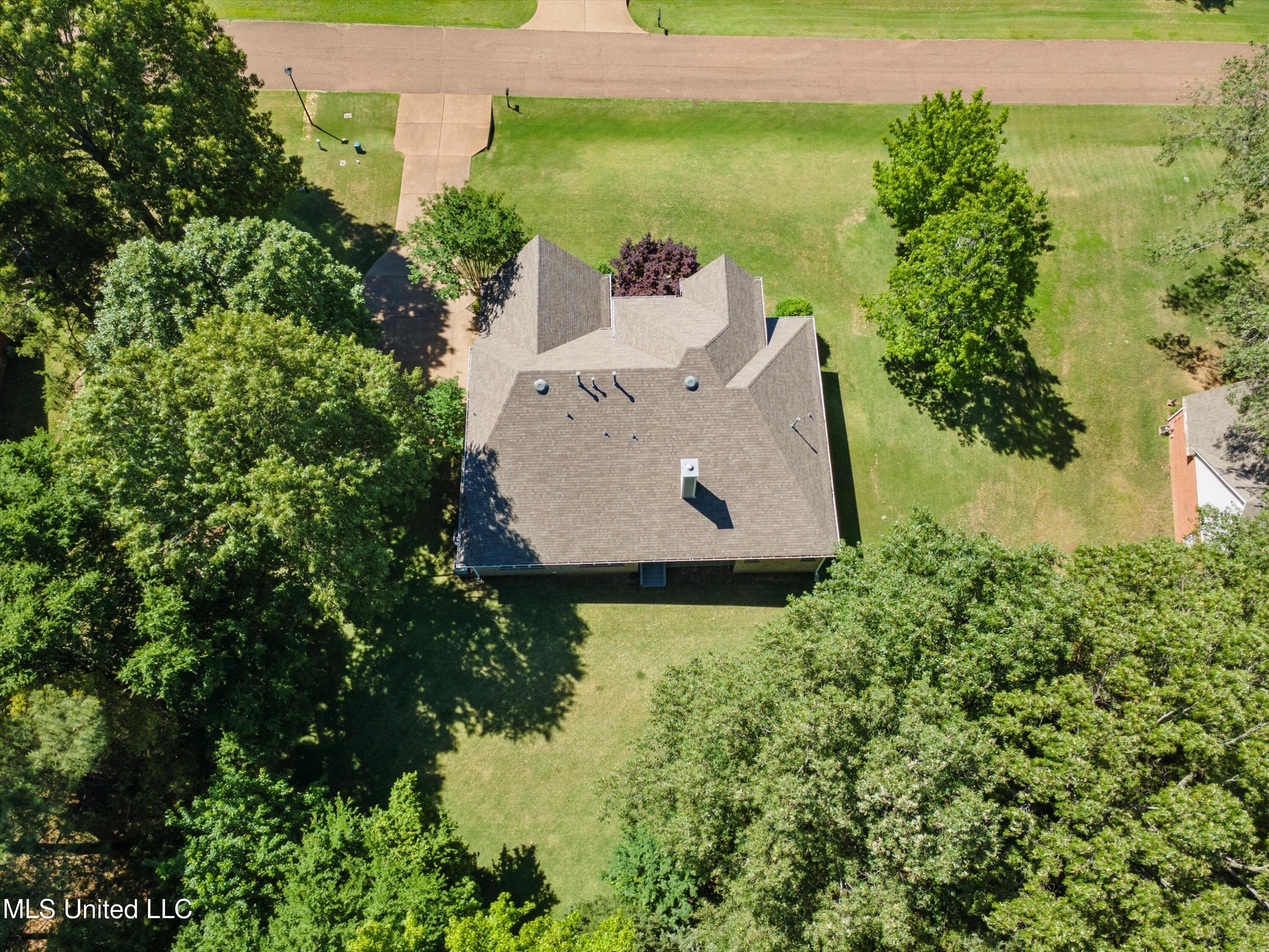 7672 Rigmoore Point North Olive Branch, MS 38654 - Photo 2 of 42 rig-aerial 5