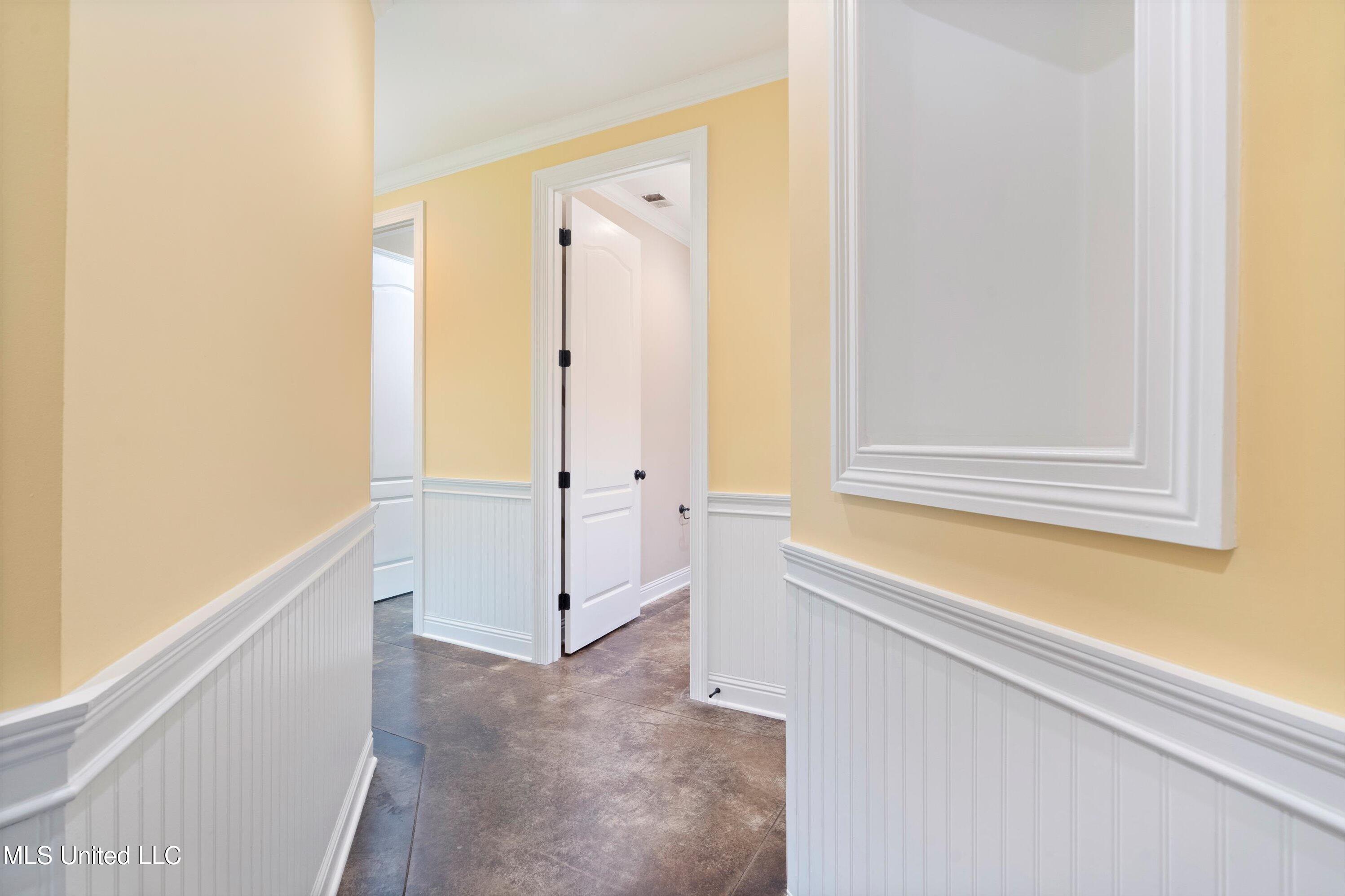 7672 Rigmoore Point North Olive Branch, MS 38654 - Photo 30 of 42 rig-down hall