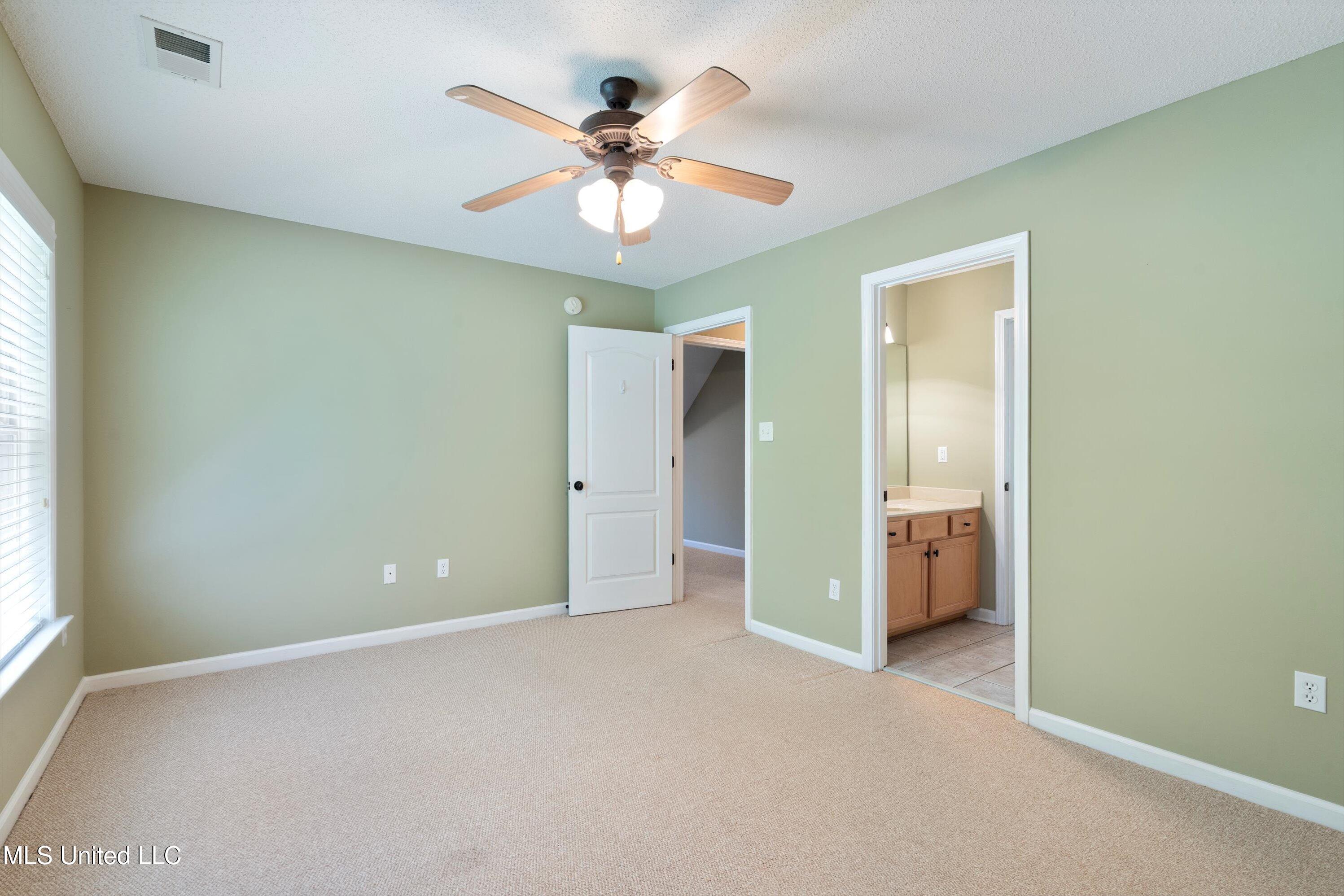 7672 Rigmoore Point North Olive Branch, MS 38654 - Photo 34 of 42 rig-bed 3 2