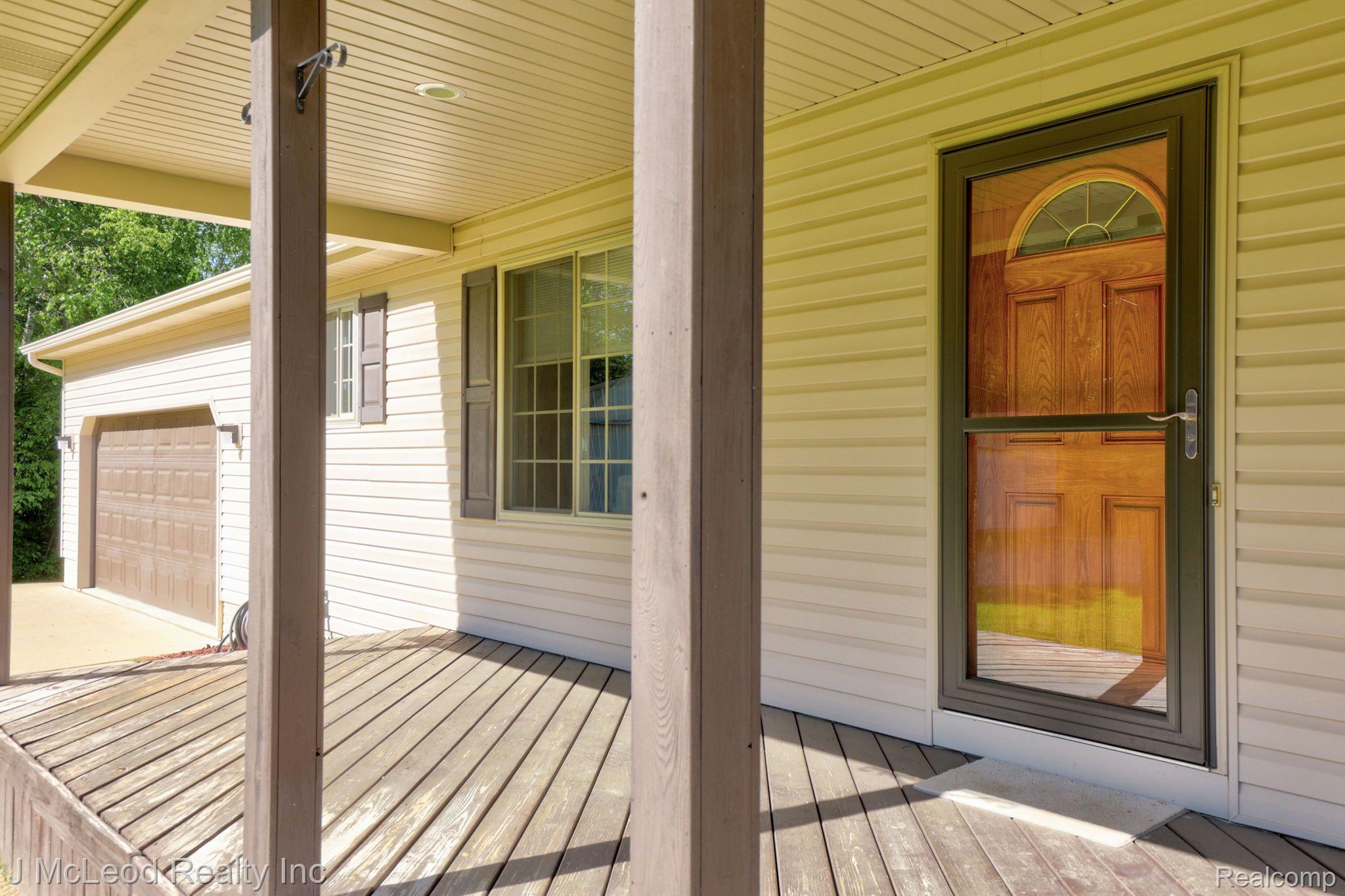 7332 Oak Road Vassar, MI 48768 - Photo 6 of 74 Gallery Image 6