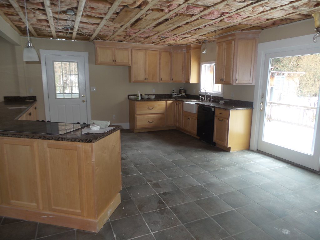 253 Murray Hill Road Hill, NH 03243 - Photo 5 of 24
