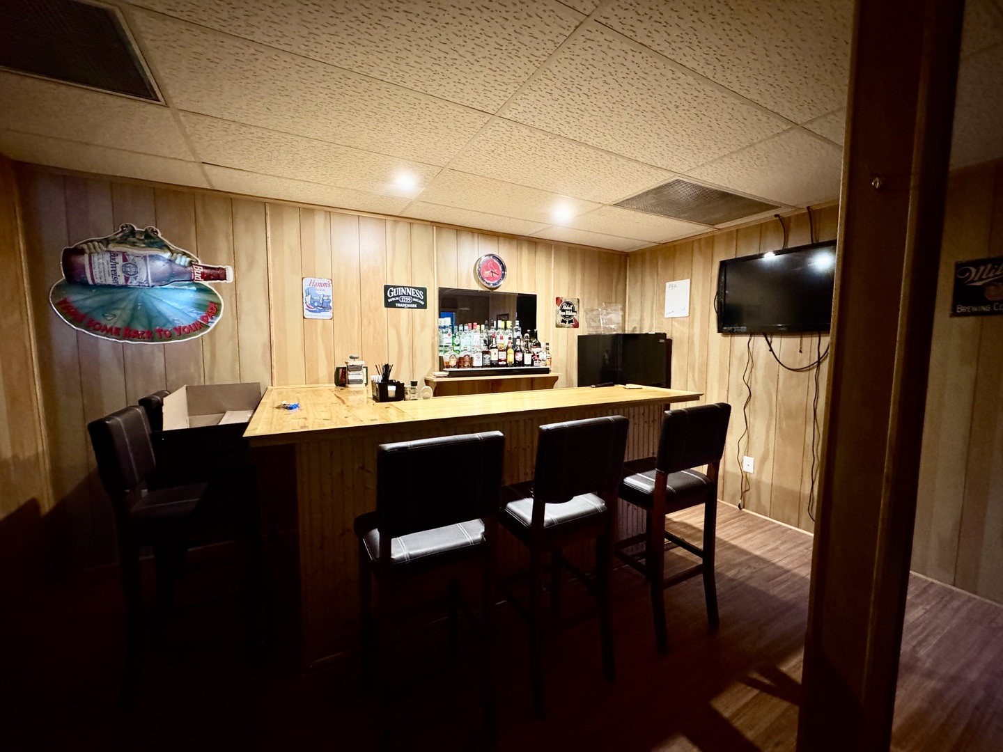 602 East Cherry Avenue Cherry, IL 61317 - Photo 19 of 21 a kitchen with a table and chairs