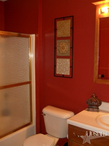 11321 Grabill Road Leo, IN 46765 - Photo 14 of 19 Gallery Image 14