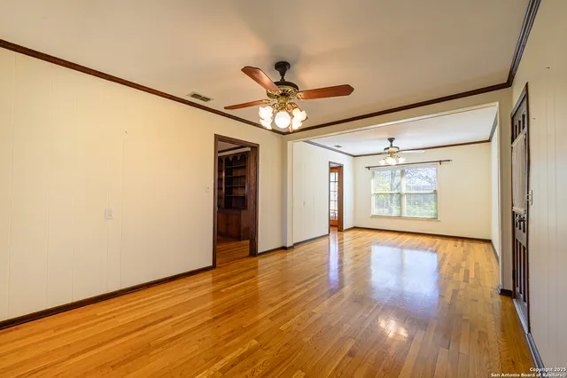 a view of livingroom with furniture and wooden floor