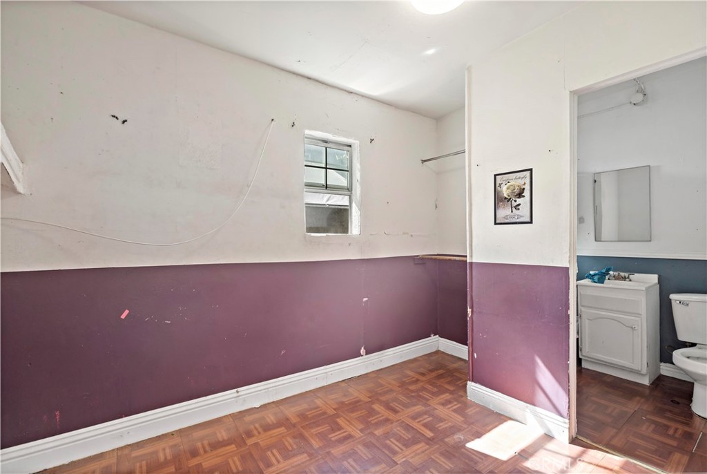 309 North Willowbrook Avenue Compton, CA 90220 - Photo 20 of 24 a view of workspace