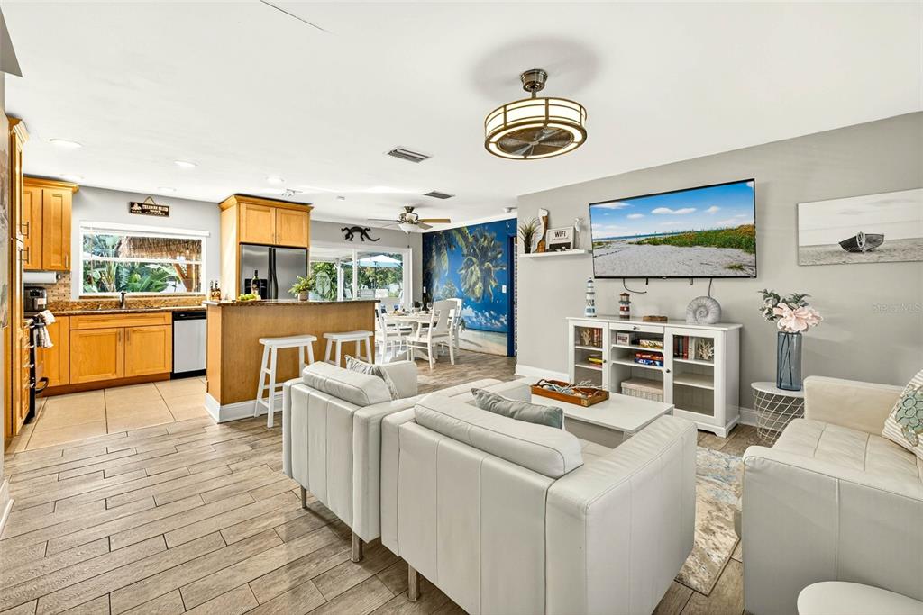 10050 84th Way Largo, FL 33777 - Photo 3 of 77