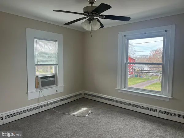 $2,300 | 242 East Broad Street, Trumbauersville, PA 18951