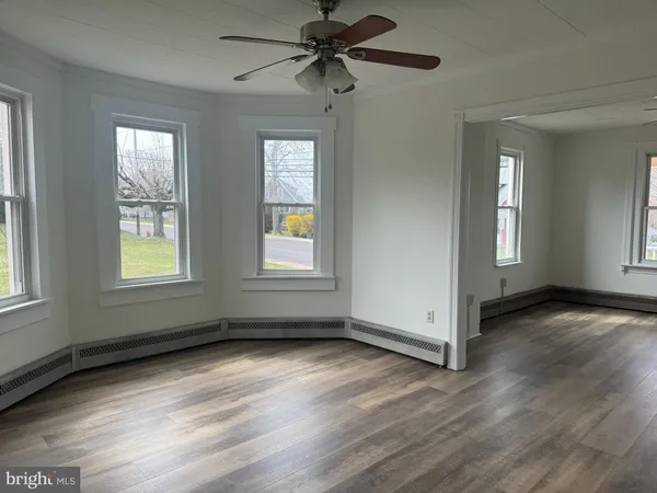 $2,300 | 242 East Broad Street, Trumbauersville, PA 18951