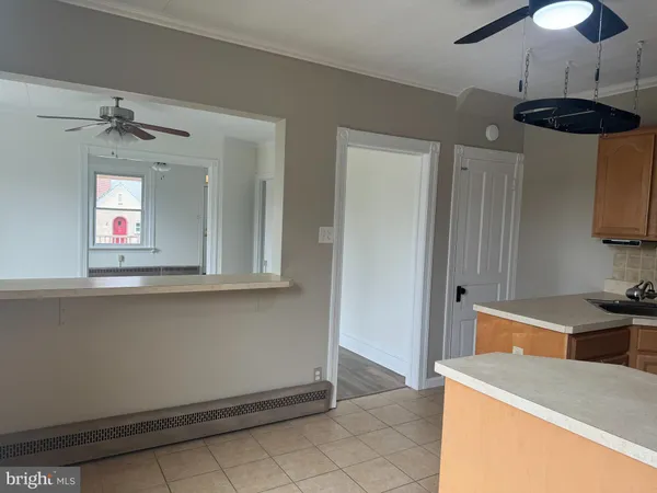 $2,300 | 242 East Broad Street, Trumbauersville, PA 18951
