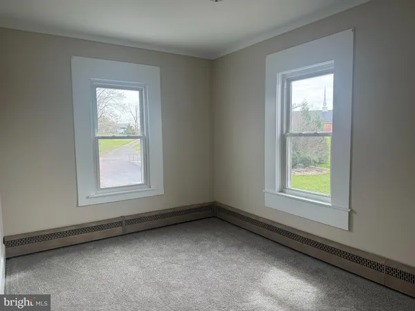 $2,300 | 242 East Broad Street, Trumbauersville, PA 18951