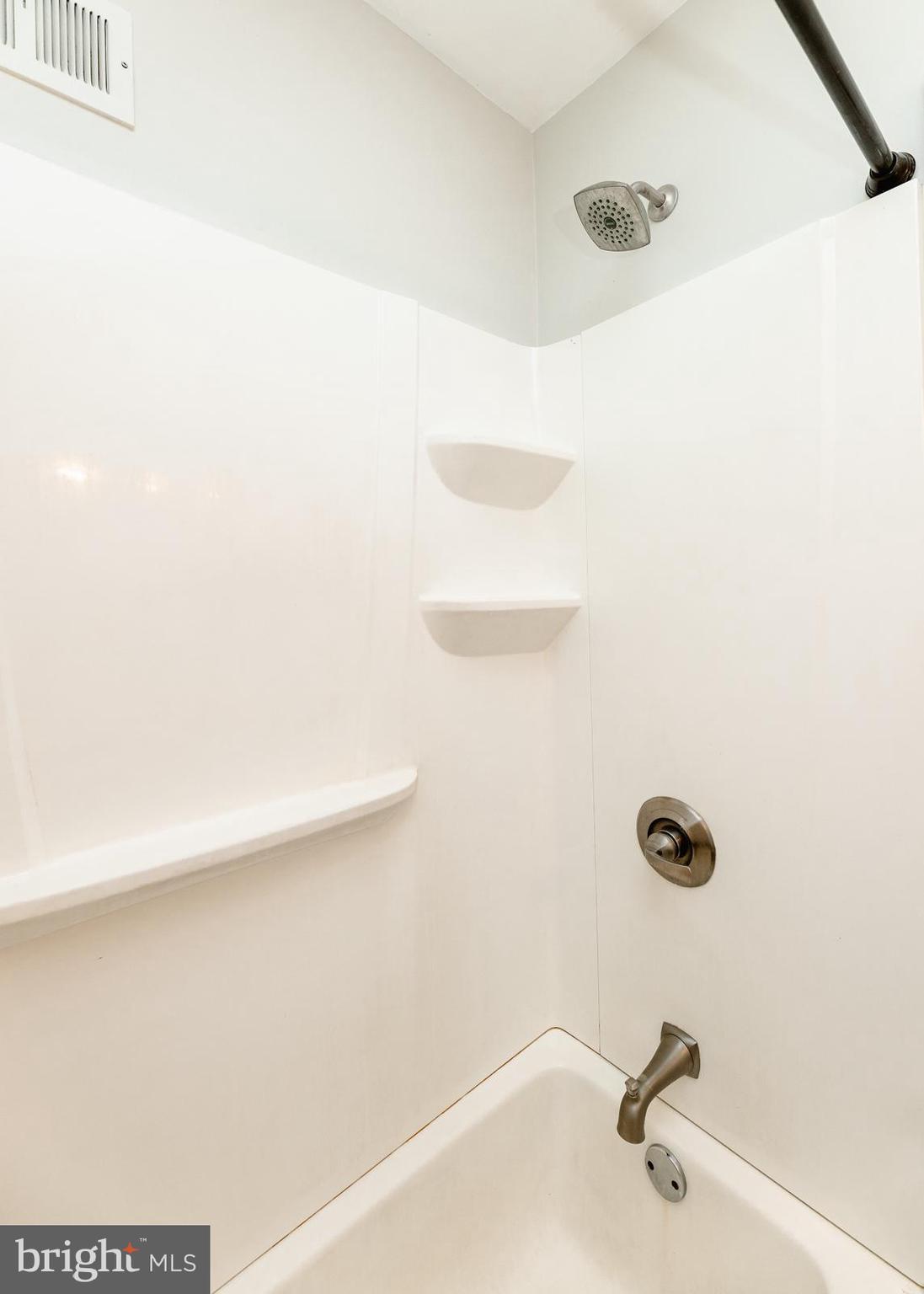 11916 Farwell Road Philadelphia, PA 19154 - Photo 18 of 39 Gallery Image 18