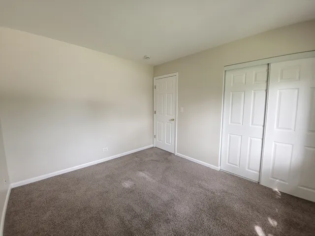 $302,000 | 25 Pheasant Road, Matteson, IL 60443