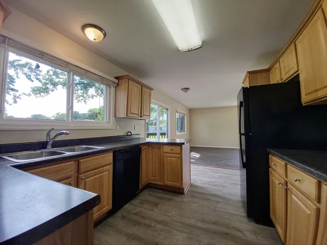 $302,000 | 25 Pheasant Road, Matteson, IL 60443